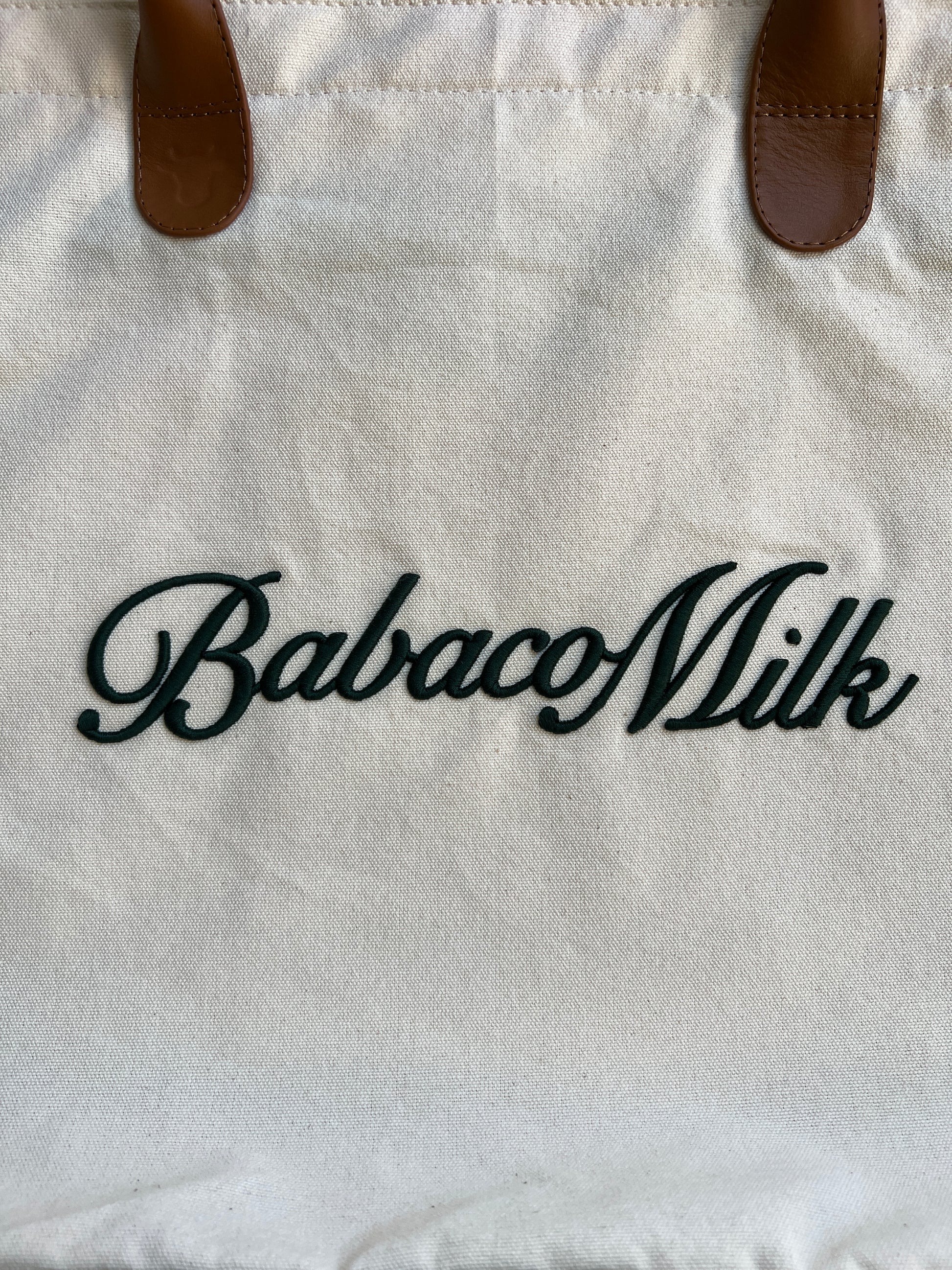 Tote Vak Cuesta $0 ser humano y no sé cómo la Vrg