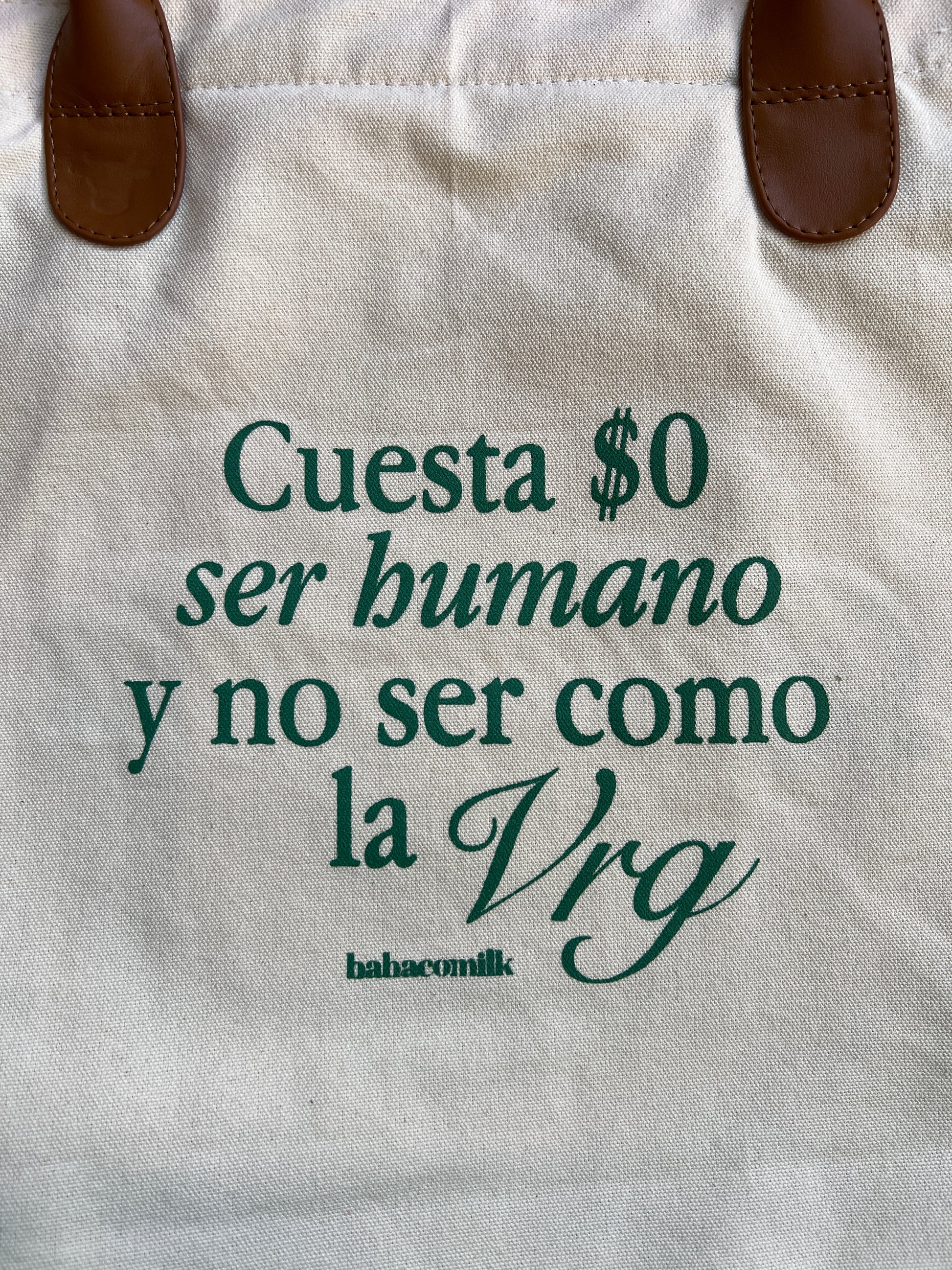 Tote Vak Cuesta $0 ser humano y no sé cómo la Vrg