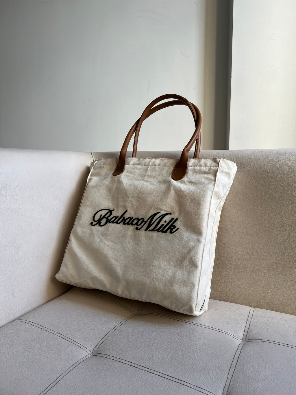 Tote Vak Cuesta $0 ser humano y no sé cómo la Vrg