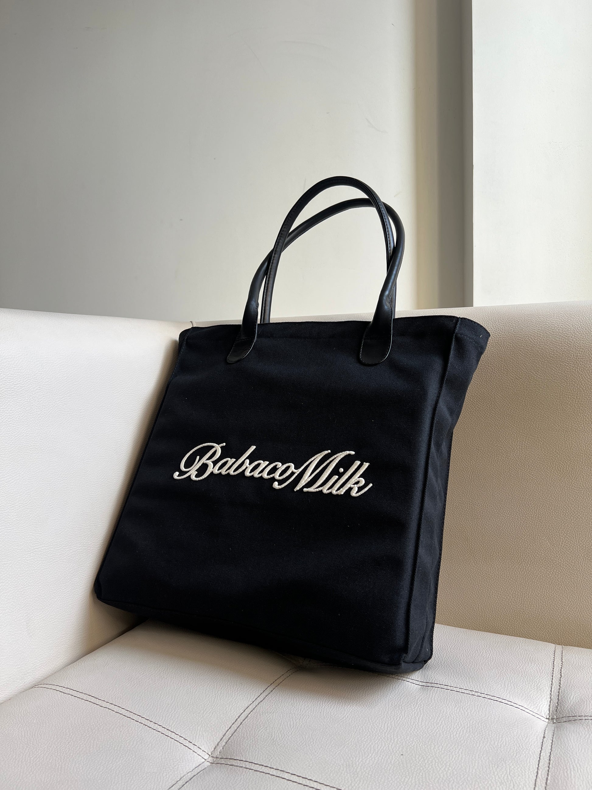 Tote Vak Cuesta $0 ser humano y no sé cómo la Vrg