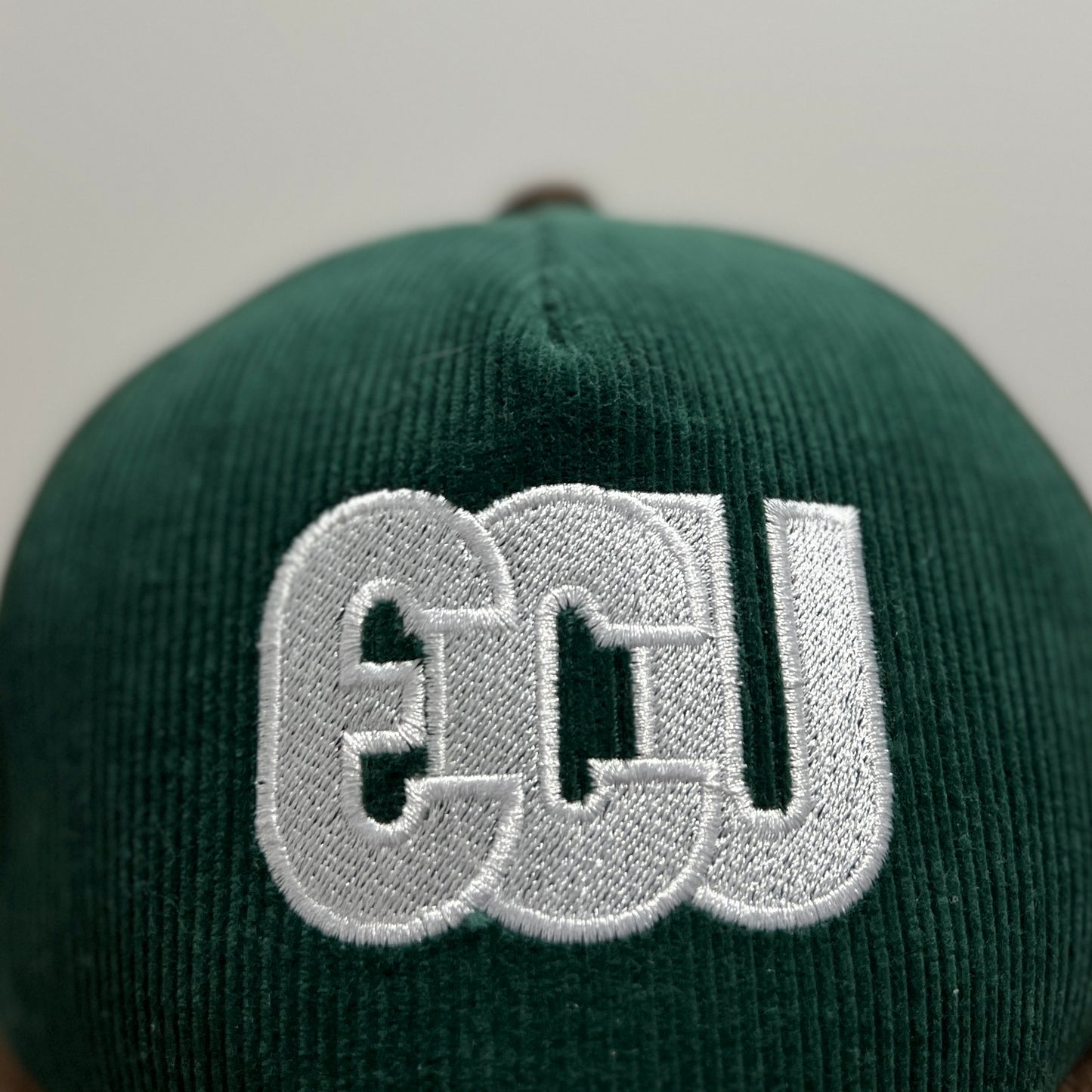 Gorra ECU (bordado relleno)