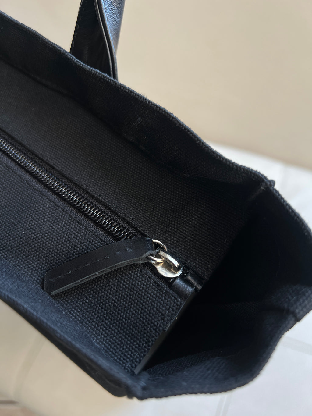 Tote Vak Cuesta $0 ser humano y no sé cómo la Vrg