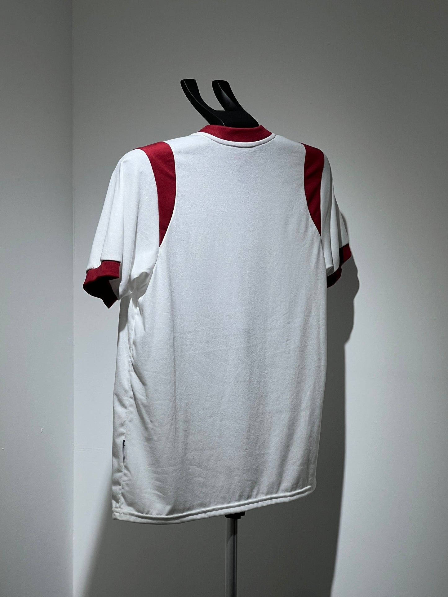 Camiseta UIO 1822