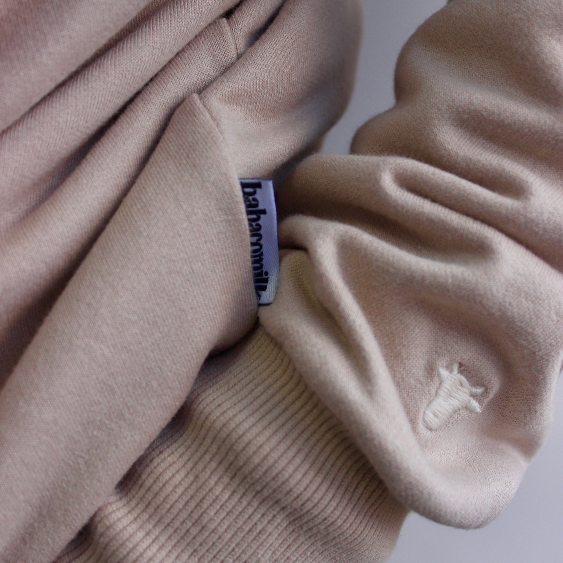 Sudadera con capucha HPTA