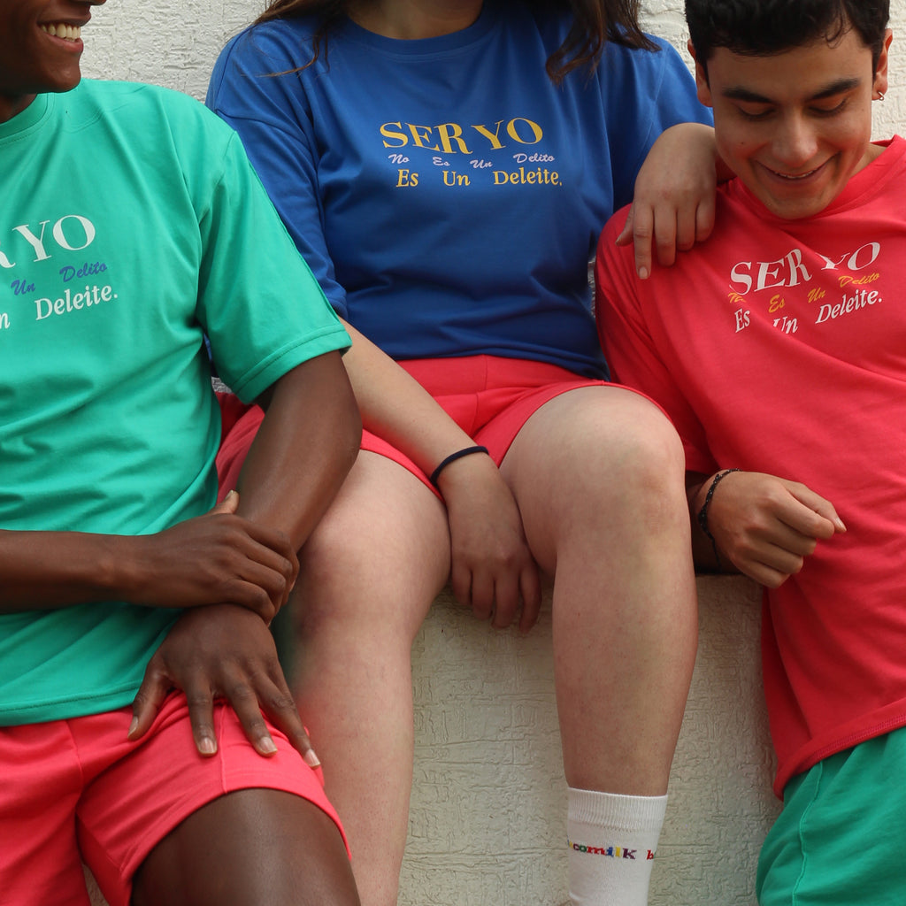 CAMISETA SER YO NO ES UN DELITO ES UN DELEITE